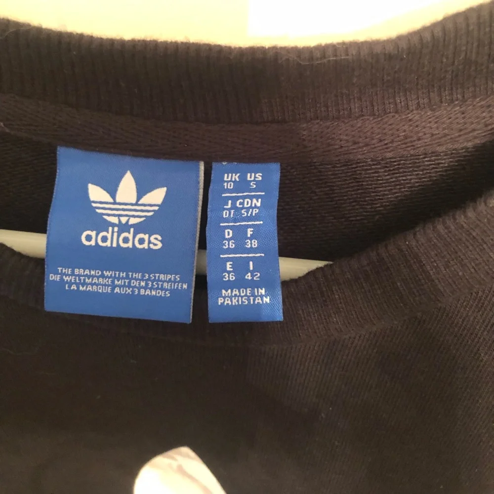 Black adidas crew neck - Picture 4 of 7